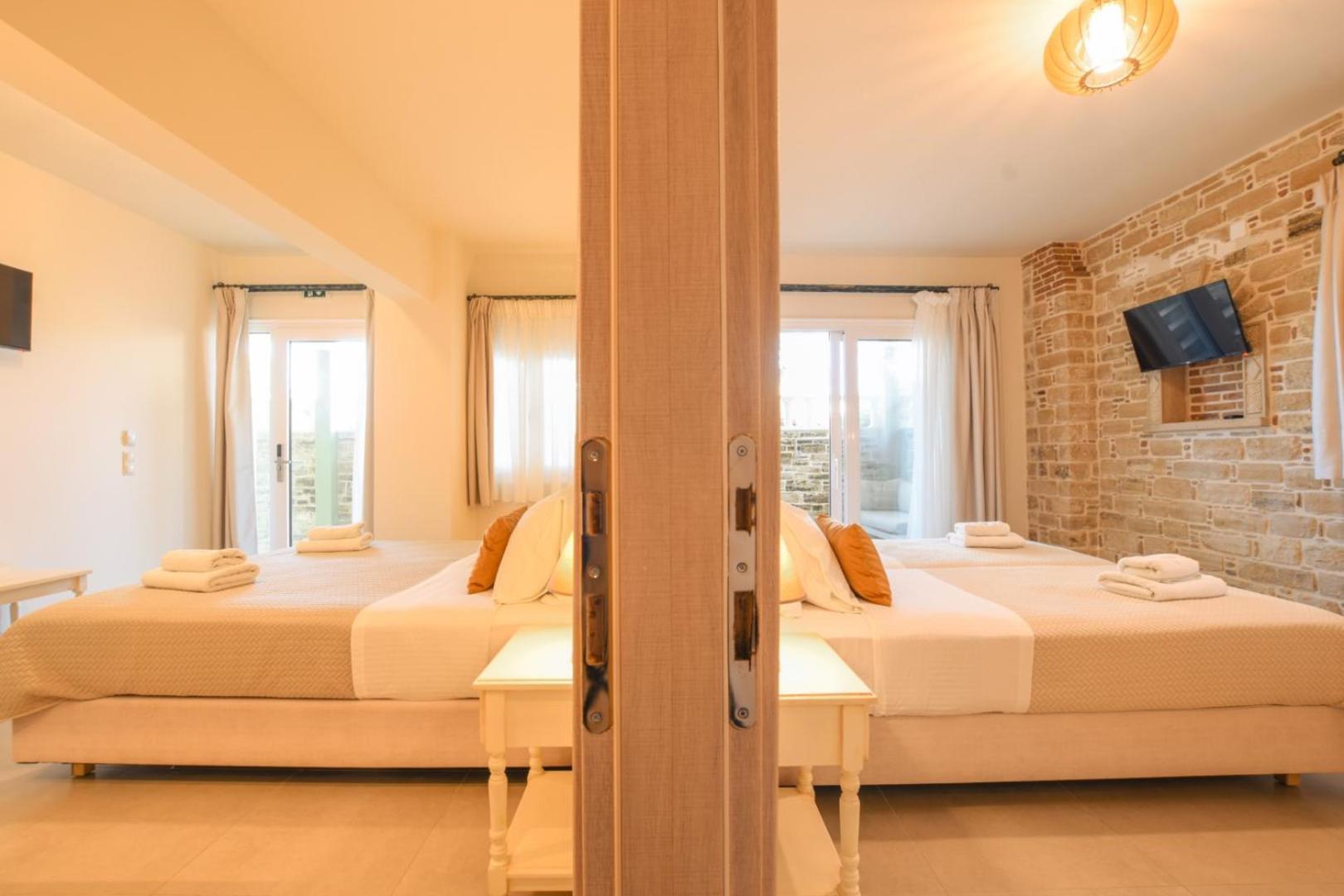 Philharmonie Hotel คาลามากิ ภายนอก รูปภาพ